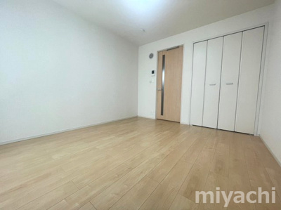 【洋室】 | アイ・スマイル南島田