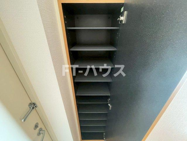 ガレット幕張本郷の収納