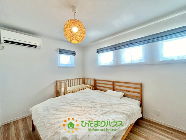 久喜市伊坂北１丁目　中古一戸建ての寝室|寝室もゆったりとしており、家族みんなで寝ることができます！