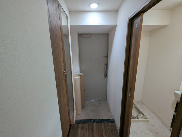 サンセール伊丹の玄関