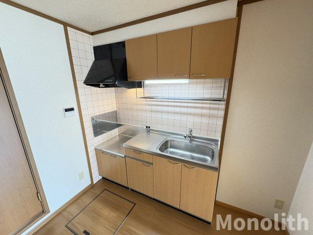 和泉市上町のアパートのキッチン