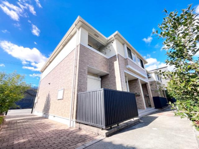 【外観】 | リガシーM | 外観写真（昼）