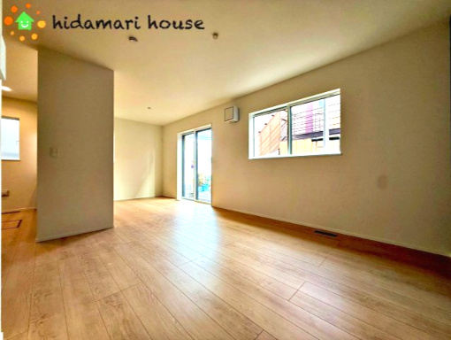 北区吉野町1丁目第1期　新築戸建　リナージュ01の居間・リビング