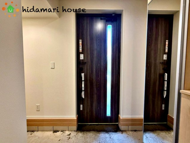 北区吉野町1丁目第1期　新築戸建　リナージュ01の玄関