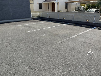 【駐車場】 | レオパレスコンフォート光明池