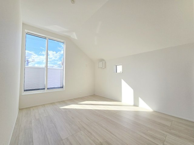 八王子市大和田町1丁目　全2棟の洋室