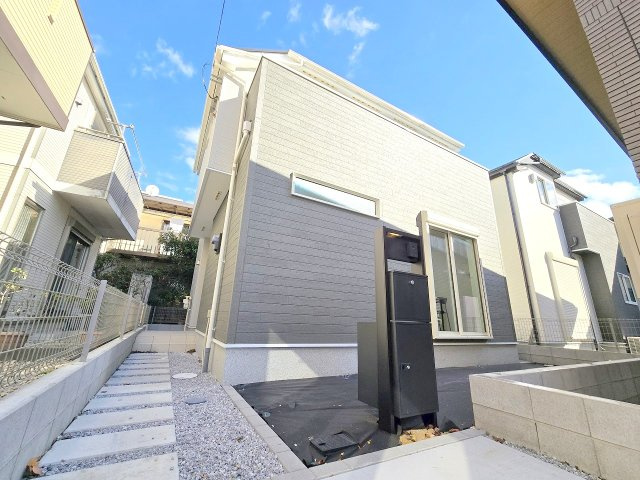 八王子市大和田町1丁目　全2棟