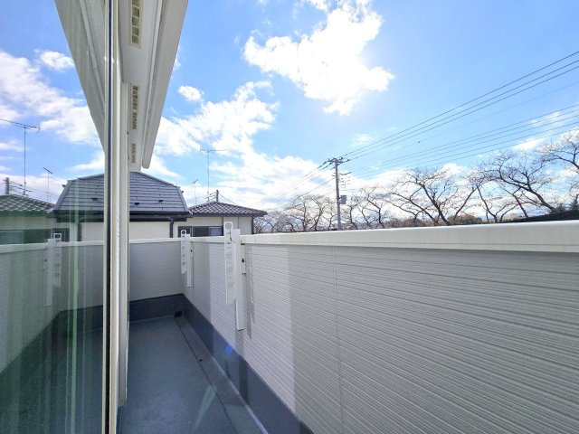 八王子市大和田町1丁目　全2棟のバルコニー