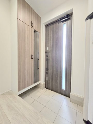 八王子市大和田町1丁目　全2棟の玄関