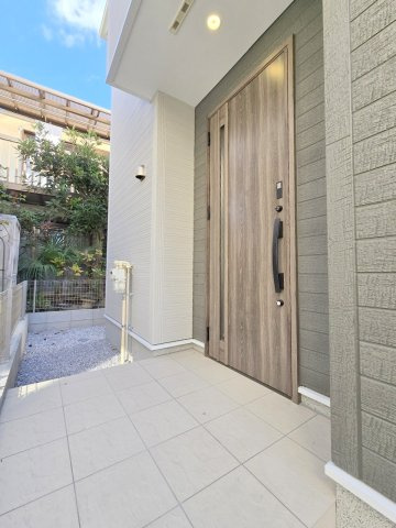 八王子市大和田町1丁目　全2棟の玄関