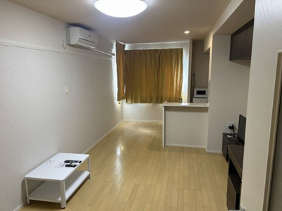 【居間・リビング】 | ミランダ新座ブルー２ | ゆったりとしたリビングです