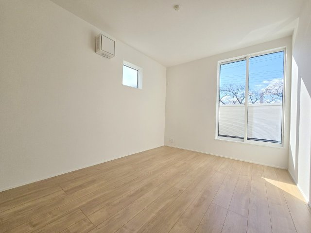 八王子市大和田町1丁目　全２棟の洋室