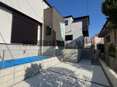 【外観】 | 明石市朝霧山手町　新築戸建1号棟　仲介手数料無料！ | 外観は落ち着いています