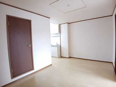 【居間・リビング】 | グリーンコート柿内 | おしゃれなリビングです