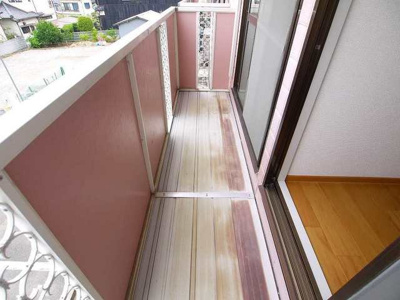 【バルコニー】 | ロイヤル２１ | バルコニー付きです