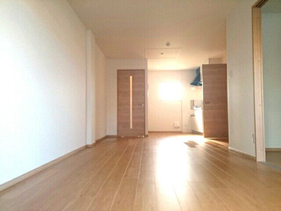 【居間・リビング】 | エル・ガーデンＢ | おしゃれな居間です