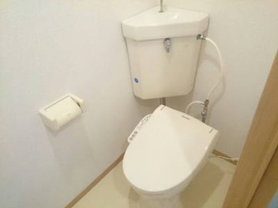 【トイレ】 | エル・ガーデンＢ | コンパクトで使いやすいトイレです