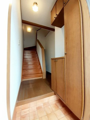 【玄関】 | ヒューマンドエル | 収納もある玄関です