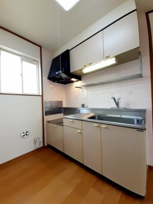 【キッチン】 | ヒューマンドエル | コンパクトなキッチンで掃除もラクラク