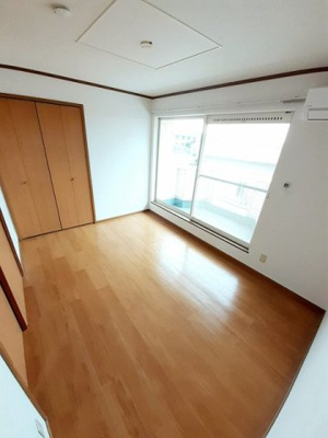 【内装】 | ヒューマンドエル | 明るい室内です