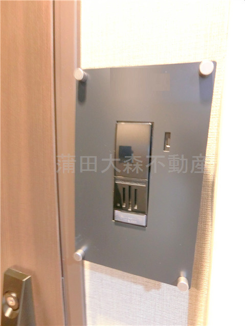 アトリオフラッツ羽田の玄関