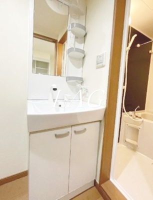 【洗面所】 | グラート大和Ａ | 独立洗面台です。