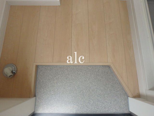 杉並区和泉２丁目のアパートの玄関|※同シリーズ写真