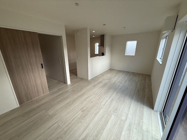 【居間・リビング】 | 朝霞市根岸台7丁目　新築一戸建住宅　全5棟（朝霞店） | 2025年12月19日撮影