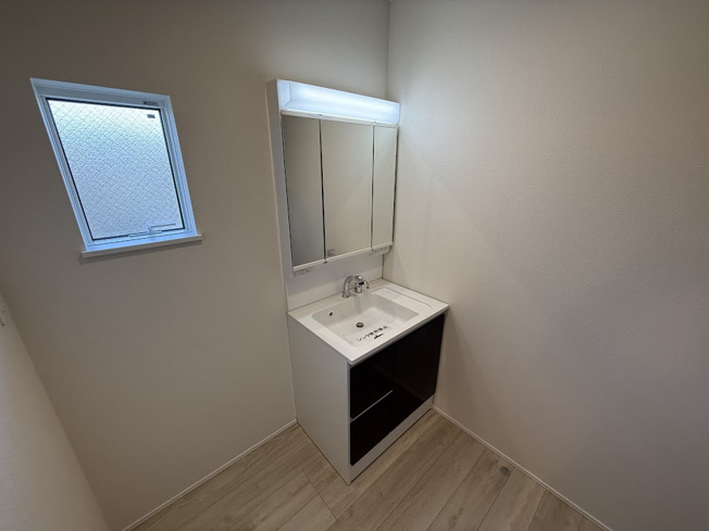 【独立洗面台】 | 朝霞市根岸台7丁目　新築一戸建住宅　全5棟（朝霞店） | 2025年12月19日撮影