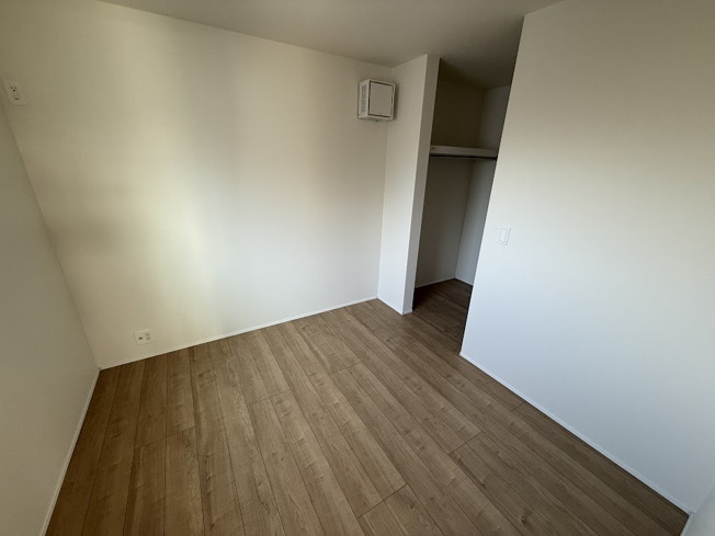 【子供部屋】 | 朝霞市根岸台7丁目　新築一戸建住宅　全5棟（朝霞店） | 2025年12月19日撮影/4.5帖洋室