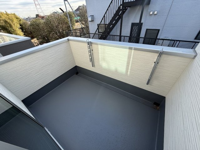 【バルコニー】 | 朝霞市根岸台7丁目　新築一戸建住宅　全5棟（朝霞店） | 2025年12月19日撮影