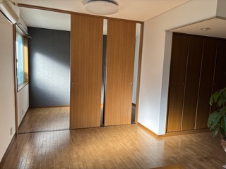 【居間・リビング】 | さくらコンフォルト | 参考写真（観葉植物は付帯しません）