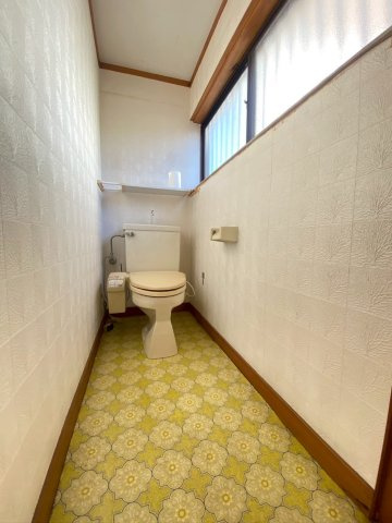 東松山市東平中古戸建　～車庫あり～駐車2台可～室内状態良好！のトイレ