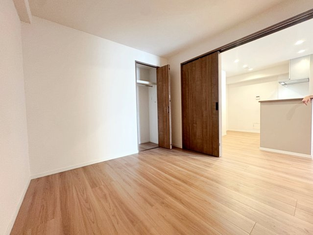 浦和白幡東高層住宅１号棟の洋室