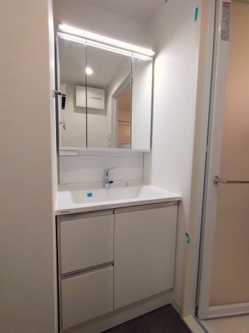 ワイズユウラク西所沢の洗面所