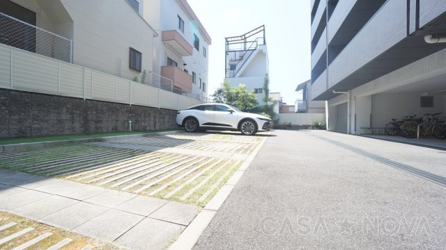 セイザンコート(SEIZAN COURT)の駐車場|駐車場があるので、車を買う予定の方も安心です
