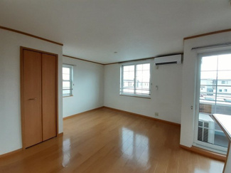 【居間・リビング】 | プラシード緑ヶ丘 | リビングです