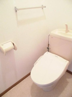 【トイレ】 | サンシャインヒルズＣ | 落ち着いたトイレです