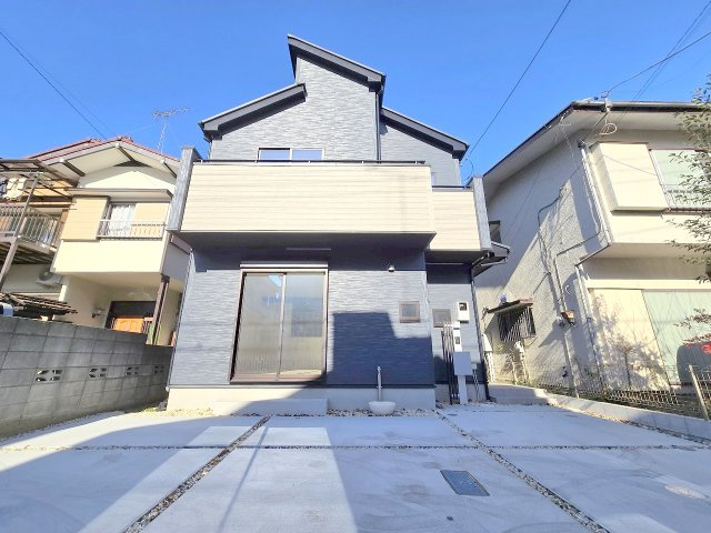 八王子市大和田町7丁目　全1棟の前面道路含む現地写真