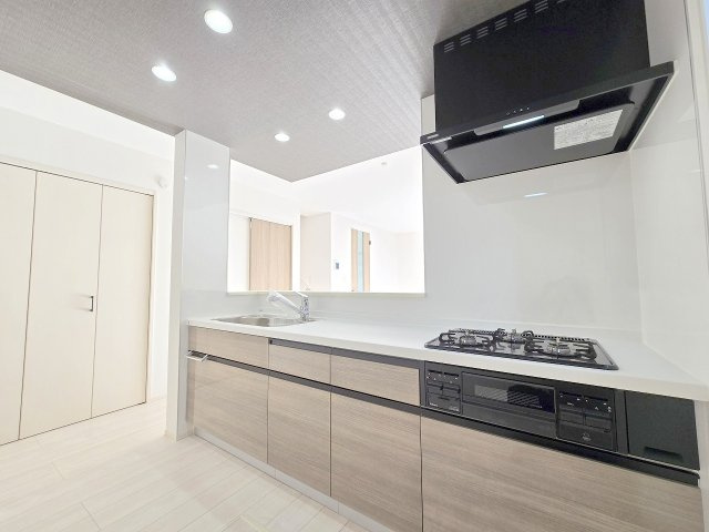 八王子市大和田町7丁目　全1棟のキッチン