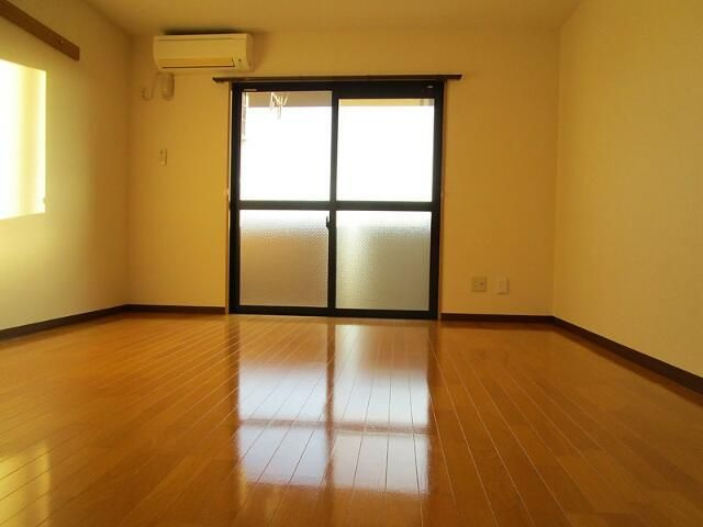 グランチェルト・ＫⅡの居間・リビング