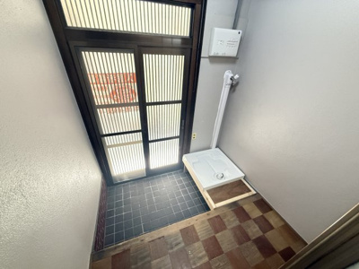 【玄関】 | 中宮3丁目貸家