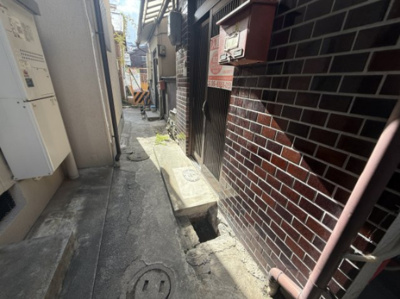 【エントランス】 | 中宮3丁目貸家