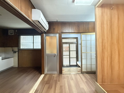 【居間・リビング】 | 中宮3丁目貸家