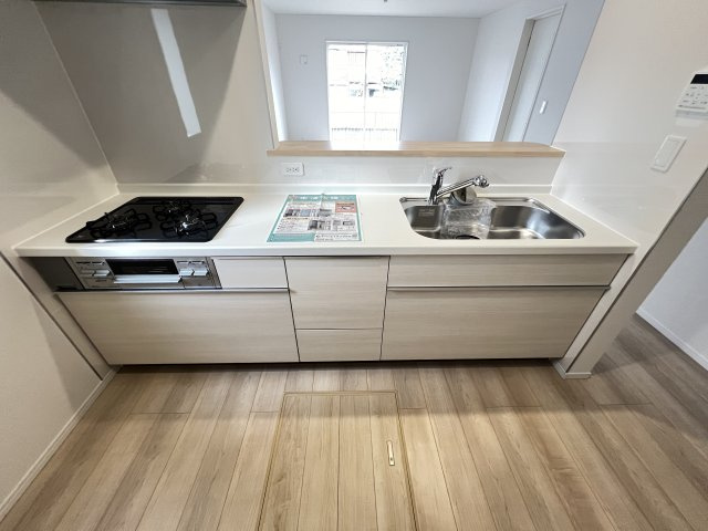 橿原市大久保町　第1期全４棟の前面道路含む現地写真