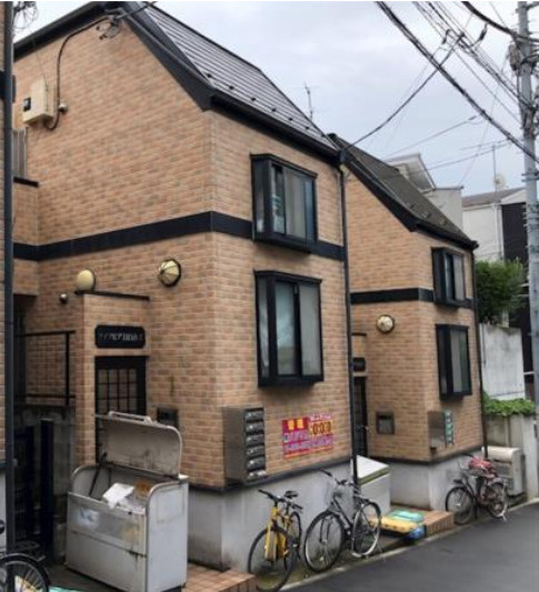 ライフピア目白台Ⅱのエントランス
