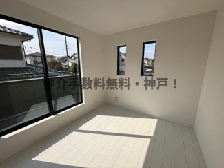 【洋室】 | 神戸市西区桜が丘東町4丁目　新築戸建　仲介手数料無料！ | きれいな洋室です