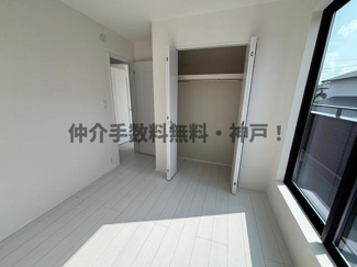 【洋室】 | 神戸市西区桜が丘東町4丁目　新築戸建　仲介手数料無料！ | 洋室です