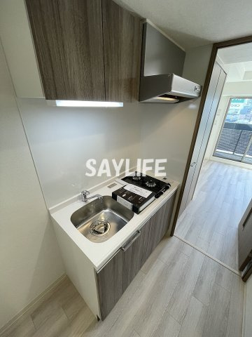 プレサンスOSAKA東中本エシデルのキッチン