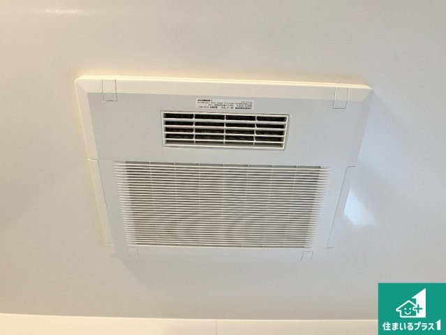 加東市多井田　第3期　新築一戸建ての冷暖房・空調設備|四季を通して快適なバスライフをお手伝いする浴室暖房乾燥機！浴室の乾燥・暖房・涼風・換気はもちろん、２４時間換気にも対応！